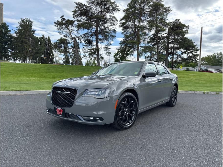2019 Chrysler 300 from Auto City