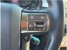 Vehicle Thumb #29