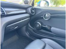 Vehicle Thumb #11