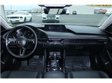 Vehicle Thumb #26