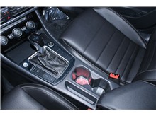 Vehicle Thumb #20