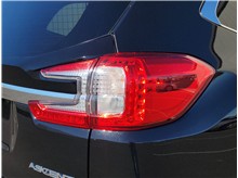 Vehicle Thumb #24