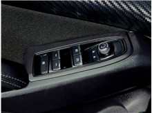 Vehicle Thumb #35