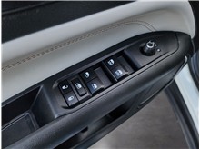 Vehicle Thumb #38