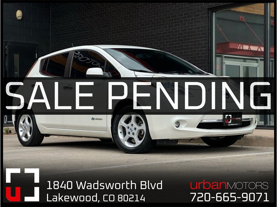 2013 Nissan LEAF SV's photo