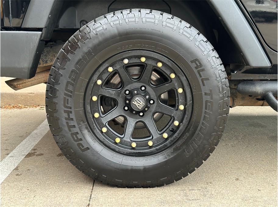 2012 Jeep Wrangler Unlimited Sport - Photo 21