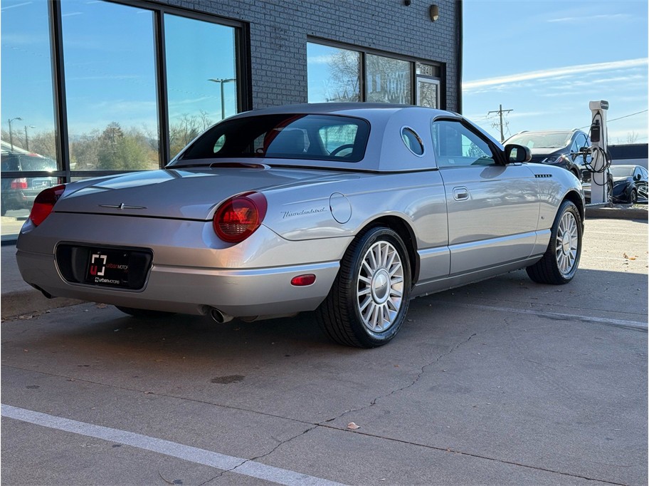 2004 Ford Thunderbird Deluxe - Photo 12