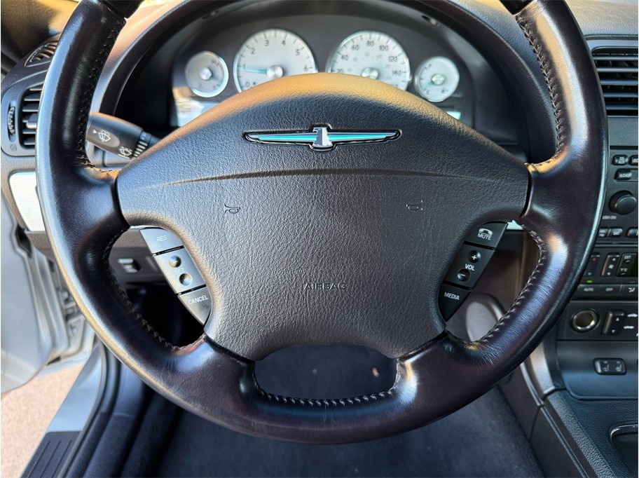 2004 Ford Thunderbird Deluxe - Photo 27