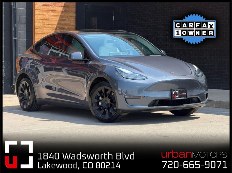 2022 Tesla Model Y Long Range Dual Motor All-Wheel Drive's photo