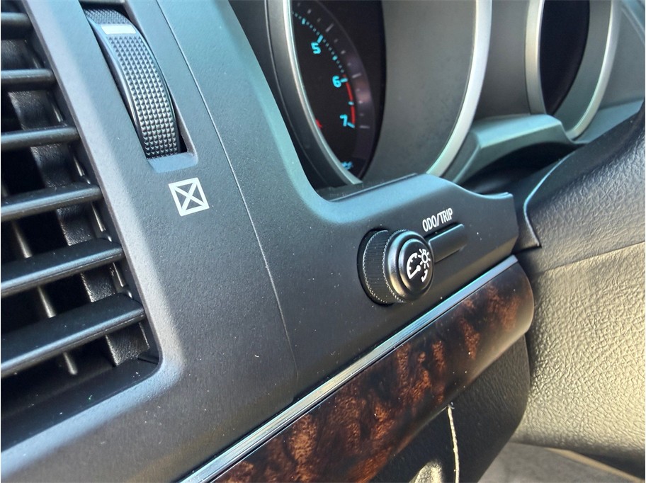 2009 Toyota Land Cruiser Base - Photo 27