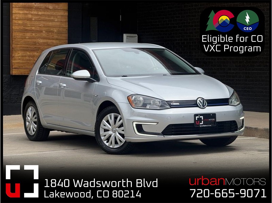 2015 Volkswagen e-Golf e-Golf Limited Edition's photo