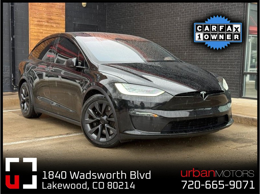 2022 Tesla Model X Plaid's photo