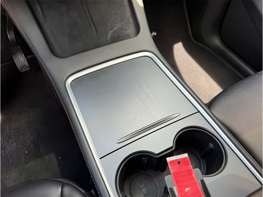 2023 Tesla Model Y Long Range - Photo 32