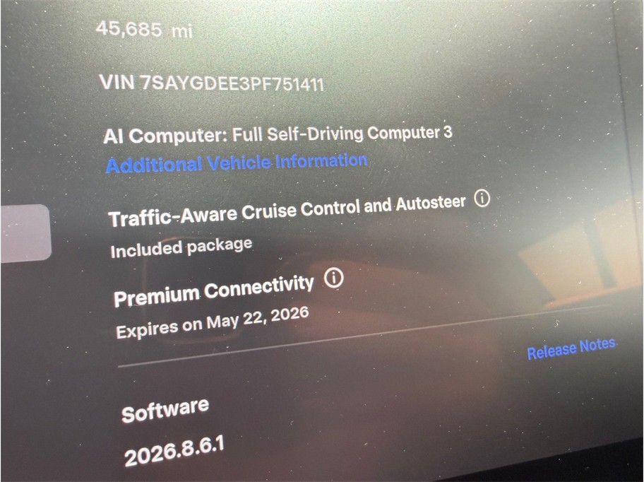 2023 Tesla Model Y Long Range - Photo 35