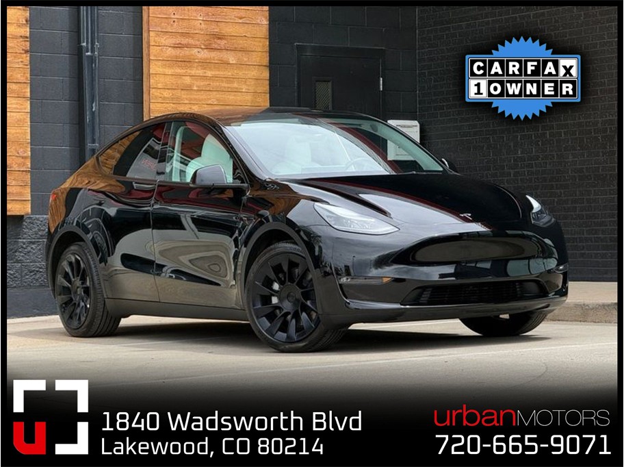 2023 Tesla Model Y Long Range Dual Motor All-Wheel Drive's photo