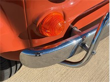Vehicle Thumb #100