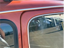 Vehicle Thumb #113