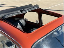 Vehicle Thumb #135