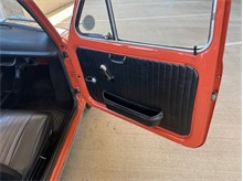 Vehicle Thumb #166