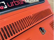 Vehicle Thumb #74