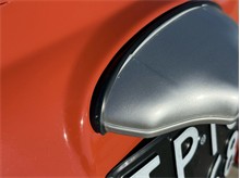 Vehicle Thumb #90