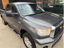Vehicle Thumb #23