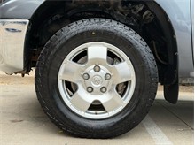 Vehicle Thumb #38