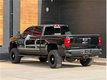 Vehicle Thumb #16