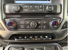 Vehicle Thumb #34