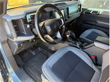 Vehicle Thumb #19