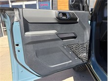 Vehicle Thumb #20