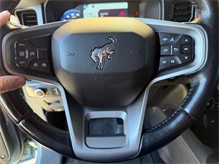 Vehicle Thumb #26