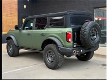 Vehicle Thumb #79