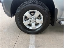 Vehicle Thumb #34