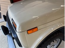Vehicle Thumb #108