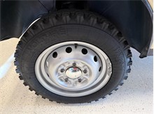 Vehicle Thumb #118