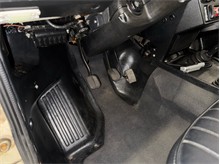 Vehicle Thumb #122