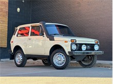 Vehicle Thumb #14