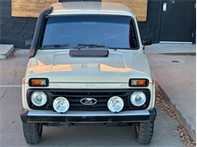 Vehicle Thumb #17