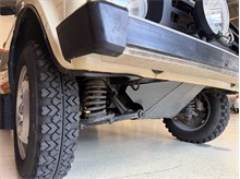Vehicle Thumb #54