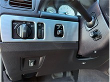 Vehicle Thumb #24