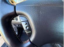 Vehicle Thumb #28