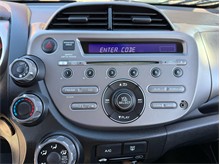 Vehicle Thumb #31