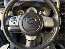 Vehicle Thumb #22