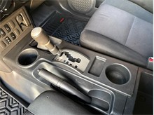 Vehicle Thumb #28