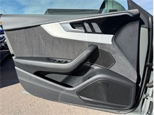Vehicle Thumb #24
