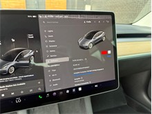 Vehicle Thumb #37
