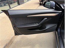 Vehicle Thumb #28