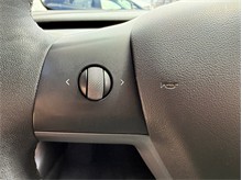 Vehicle Thumb #30