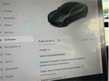 Vehicle Thumb #43